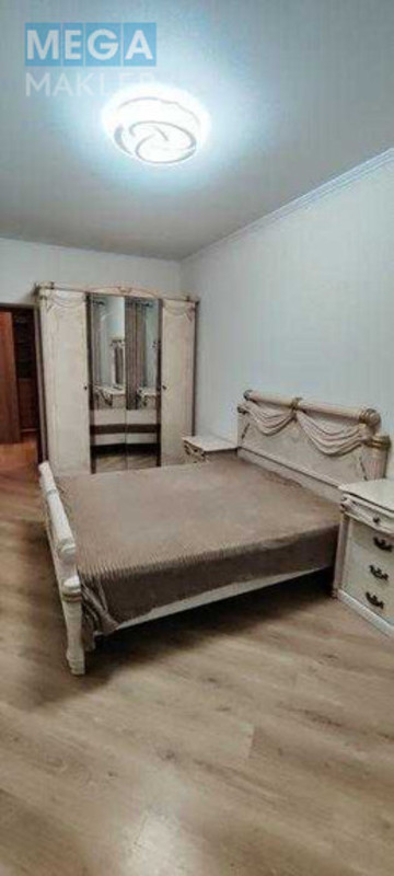 Продаж 2 кімнатної квартири (71,5/?/14,4), 5 пов. 5 пов. будинку, <a class="location-link" href="/kiev/" title="Недвижимость Київ">Київ</a>, <a class="location-link" href="/kiev/dneprovskij/" title="Недвижимость Дніпровський район">Дніпровський р-н</a>, Краківська вул., 7 (изображение 6)