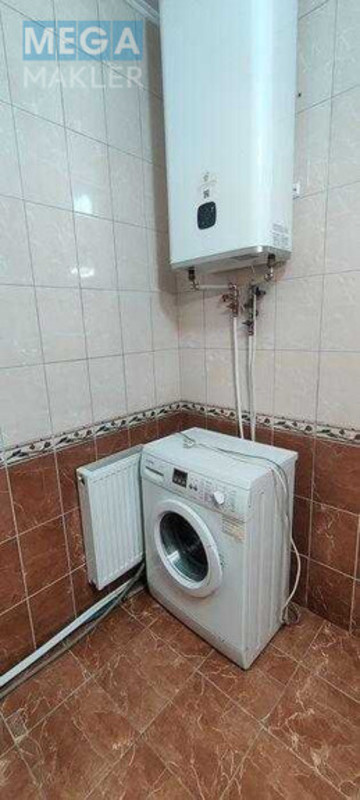 Продаж 2 кімнатної квартири (71,5/?/14,4), 5 пов. 5 пов. будинку, <a class="location-link" href="/kiev/" title="Недвижимость Київ">Київ</a>, <a class="location-link" href="/kiev/dneprovskij/" title="Недвижимость Дніпровський район">Дніпровський р-н</a>, Краківська вул., 7 (изображение 10)
