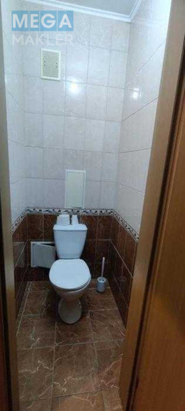 Продаж 2 кімнатної квартири (71,5/?/14,4), 5 пов. 5 пов. будинку, <a class="location-link" href="/kiev/" title="Недвижимость Київ">Київ</a>, <a class="location-link" href="/kiev/dneprovskij/" title="Недвижимость Дніпровський район">Дніпровський р-н</a>, Краківська вул., 7 (изображение 11)