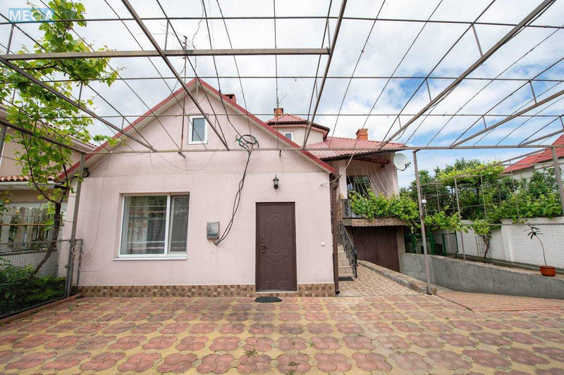 Продаж дома, 1&nbsp; поверх, 200&nbsp;кв.м, 4&nbsp;кімнати, ділянка 6&nbsp;соток, <a class="location-link" href="/odessa/" title="Недвижимость Одеса">Одеса</a>, <a class="location-link" href="/odessa/kievskij/" title="Недвижимость Київський район">Київський р-н</a>, Ромашковая, 76 (изображение 2)