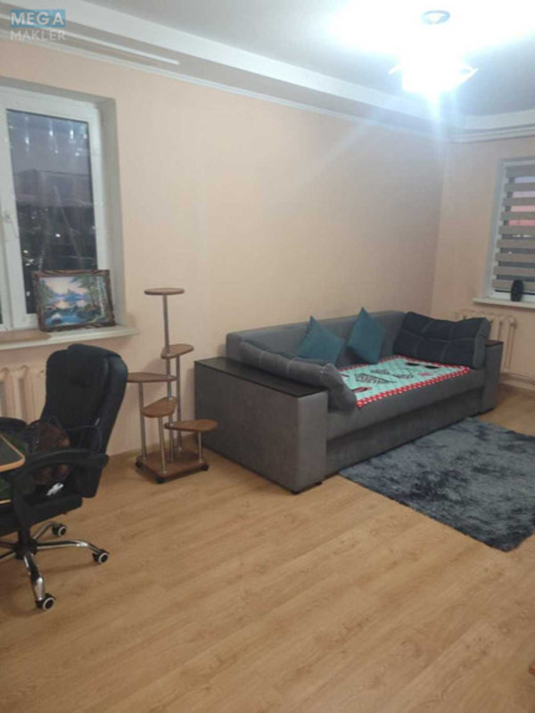 Продаж 2 кімнатної квартири (43/?/7,6), 9 пов. 9 пов. будинку, <a class="location-link" href="/kiev/" title="Недвижимость Київ">Київ</a>, <a class="location-link" href="/kiev/dneprovskij/" title="Недвижимость Дніпровський район">Дніпровський р-н</a>, Алішера Навої просп., 84 (изображение 4)