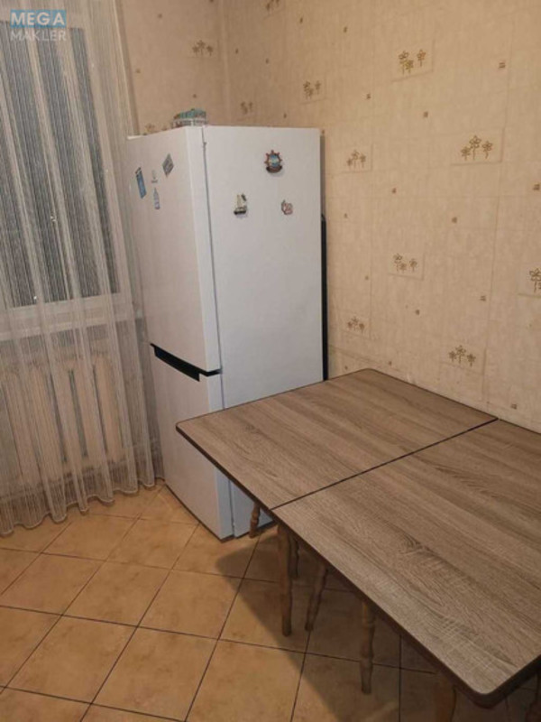 Продаж 2 кімнатної квартири (43/?/7,6), 9 пов. 9 пов. будинку, <a class="location-link" href="/kiev/" title="Недвижимость Київ">Київ</a>, <a class="location-link" href="/kiev/dneprovskij/" title="Недвижимость Дніпровський район">Дніпровський р-н</a>, Алішера Навої просп., 84 (изображение 7)