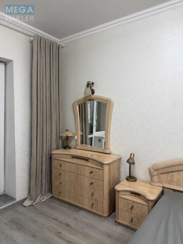 Оренда 1 кімнатної квартири, <a class="location-link" href="/kiev/" title="Недвижимость Київ">Київ</a>, <a class="location-link" href="/kiev/svyatoshinskij/" title="Недвижимость Святошинський район">Святошинський р-н</a>, Академіка Єфремова вул., 8а (изображение 3)