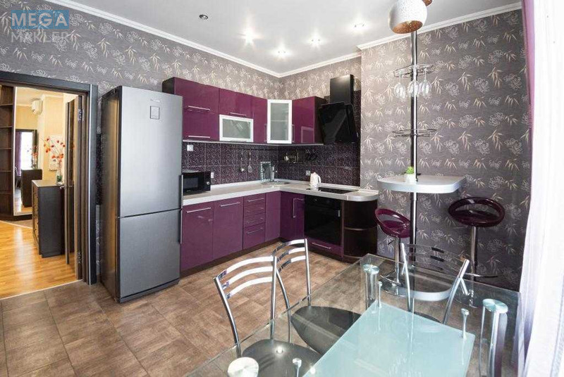 Оренда 1 кімнатної квартири, <a class="location-link" href="/kiev/" title="Недвижимость Київ">Київ</a>, <a class="location-link" href="/kiev/pecherskij/" title="Недвижимость Печерський район">Печерський р-н</a>, Андрія Верхогляда вул., 14 (изображение 10)