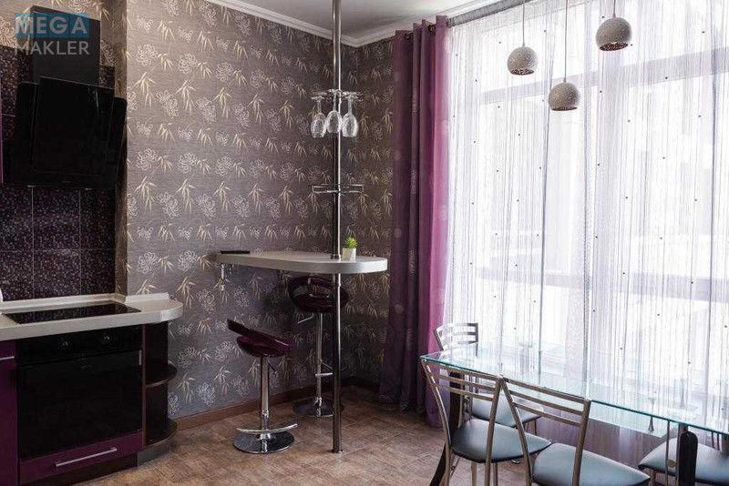 Оренда 1 кімнатної квартири, <a class="location-link" href="/kiev/" title="Недвижимость Київ">Київ</a>, <a class="location-link" href="/kiev/pecherskij/" title="Недвижимость Печерський район">Печерський р-н</a>, Андрія Верхогляда вул., 14 (изображение 11)