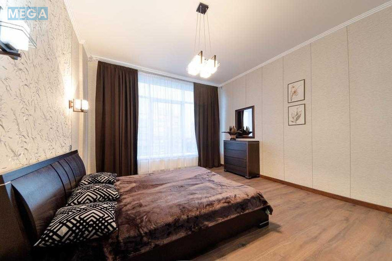 Оренда 2 кімнатної квартири, <a class="location-link" href="/kiev/" title="Недвижимость Київ">Київ</a>, <a class="location-link" href="/kiev/pecherskij/" title="Недвижимость Печерський район">Печерський р-н</a>, Андрія Верхогляда вул., 12 (изображение 3)