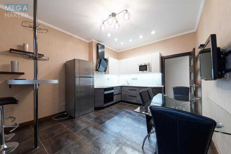 Оренда 2 кімнатної квартири, <a class="location-link" href="/kiev/" title="Недвижимость Київ">Київ</a>, <a class="location-link" href="/kiev/pecherskij/" title="Недвижимость Печерський район">Печерський р-н</a>, Андрія Верхогляда вул., 12 (изображение 10)