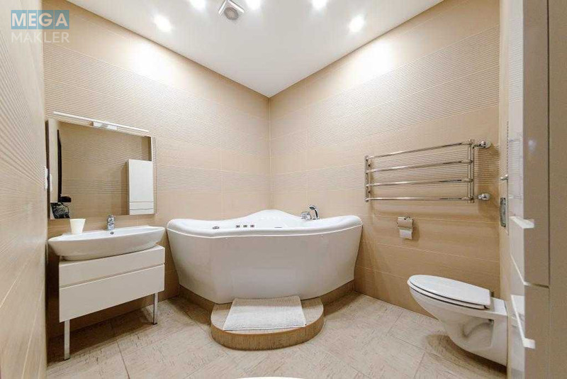 Оренда 2 кімнатної квартири, <a class="location-link" href="/kiev/" title="Недвижимость Київ">Київ</a>, <a class="location-link" href="/kiev/pecherskij/" title="Недвижимость Печерський район">Печерський р-н</a>, Андрія Верхогляда вул., 12 (изображение 18)