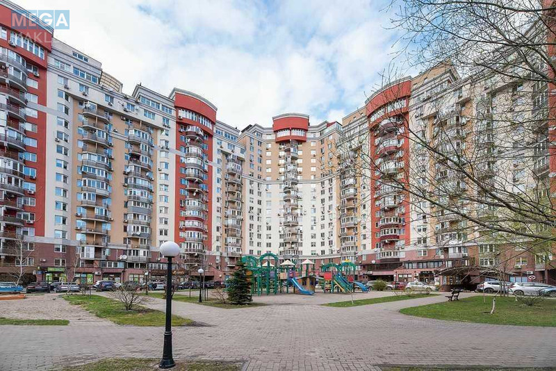 Продаж 3 кімнатної квартири (112/47/25), 16 пов. 17 пов. будинку, <a class="location-link" href="/kiev/" title="Недвижимость Київ">Київ</a>, <a class="location-link" href="/kiev/goloseevskij/" title="Недвижимость Голосіївський район">Голосіївський р-н</a>, Академіка Вільямса вул., 3/7 (изображение 4)