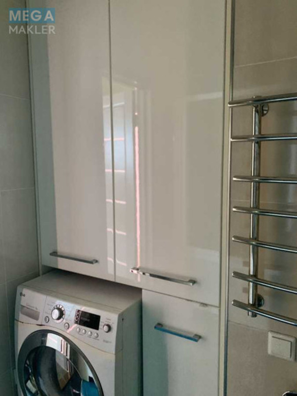 Продаж 3 кімнатної квартири (112/47/25), 16 пов. 17 пов. будинку, <a class="location-link" href="/kiev/" title="Недвижимость Київ">Київ</a>, <a class="location-link" href="/kiev/goloseevskij/" title="Недвижимость Голосіївський район">Голосіївський р-н</a>, Академіка Вільямса вул., 3/7 (изображение 20)