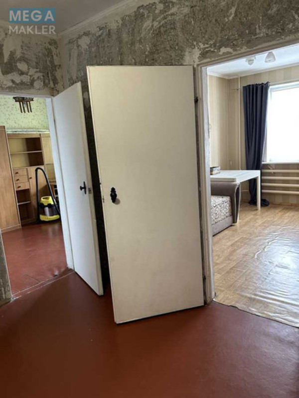 Продаж 3 кімнатної квартири (72/42/8), 5 пов. 9 пов. будинку, <a class="location-link" href="/brovary/" title="Недвижимость Бровари">Бровари</a>, Симона Петлюри, 25 (изображение 2)