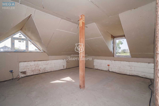 Продаж дома, 2&nbsp;поверху, 290&nbsp;кв.м, 2&nbsp;кімнати, ділянка 17&nbsp;соток, <a class="location-link" href="/velikaya-dymerka/" title="Недвижимость Велика Дімерка">Велика Димерка</a>, Відродження вул., 20 (изображение 9)