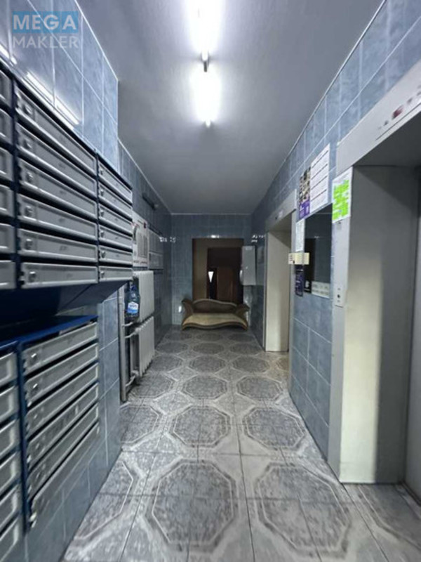 Оренда 2 кімнатної квартири, <a class="location-link" href="/kiev/" title="Недвижимость Київ">Київ</a>, <a class="location-link" href="/kiev/darnickij/" title="Недвижимость Дарницький район">Дарницький р-н</a>, Петра Григоренка просп., 28 (изображение 16)