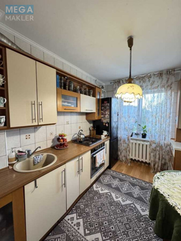 Продаж 3 кімнатної квартири (67,2/?/?), 4 пов. 9 пов. будинку, <a class="location-link" href="/belaya-tserkov/" title="Недвижимость Біла Церква">Біла Церква</a>, Леваневського (изображение 2)