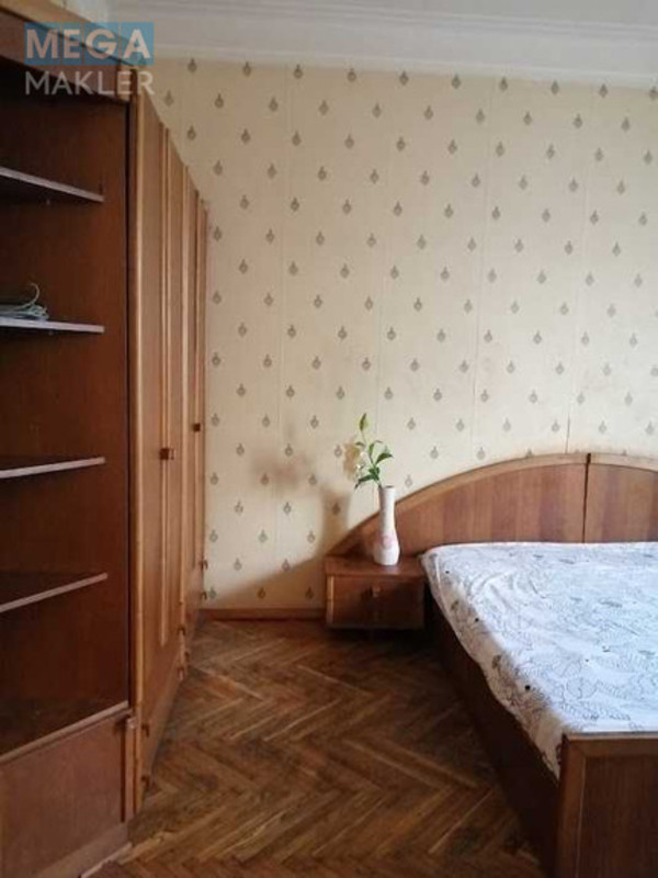 Оренда 3 кімнатної квартири, <a class="location-link" href="/kiev/" title="Недвижимость Київ">Київ</a>, <a class="location-link" href="/kiev/shevchenkovskij/" title="Недвижимость Шевченківський район">Шевченківський р-н</a>, Александра Довженко ул., 10 (изображение 2)