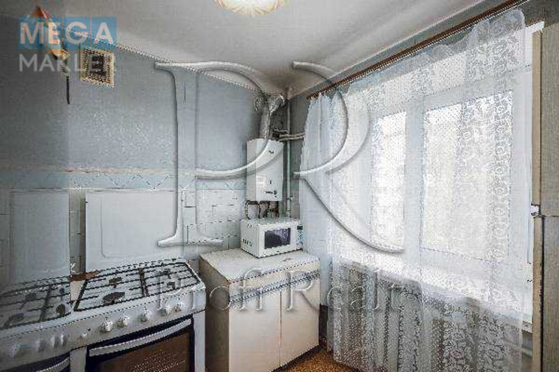 Продаж 2 кімнатної квартири (44/30/6), 4 пов. 5 пов. будинку, <a class="location-link" href="/kiev/" title="Недвижимость Київ">Київ</a>, <a class="location-link" href="/kiev/solomenskij/" title="Недвижимость Солом'янський район">Солом'янський р-н</a>, Чугуївський провулок, 10 (изображение 8)