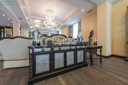 Продаж дома, 2&nbsp;поверху, 1&nbsp;399,70&nbsp;кв.м, 9&nbsp;кімнат, ділянка 10&nbsp;соток, <a class="location-link" href="/kiev/" title="Недвижимость Київ">Київ</a>, <a class="location-link" href="/kiev/pecherskij/" title="Недвижимость Печерський район">Печерський р-н</a>, Дубенська вул., 17 (изображение 9)