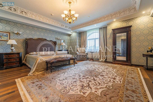 Продаж дома, 2&nbsp;поверху, 1&nbsp;399,70&nbsp;кв.м, 9&nbsp;кімнат, ділянка 10&nbsp;соток, <a class="location-link" href="/kiev/" title="Недвижимость Київ">Київ</a>, <a class="location-link" href="/kiev/pecherskij/" title="Недвижимость Печерський район">Печерський р-н</a>, Дубенська вул., 17 (изображение 18)