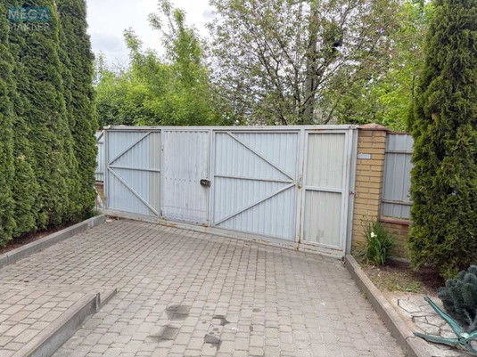 Оренда 2 кімнатної квартири, <a class="location-link" href="/kiev/" title="Недвижимость Київ">Київ</a>, <a class="location-link" href="/kiev/goloseevskij/" title="Недвижимость Голосіївський район">Голосіївський р-н</a>, Академика Заболотного ул. (изображение 13)