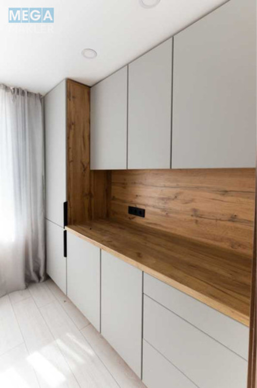 Продаж 3 кімнатної квартири (97/65/18), 4 пов. 6 пов. будинку, <a class="location-link" href="/sofievskaya-borshagovka/" title="Недвижимость Софіївська Борщагівка">Софіївська Борщагівка</a>, Провулок Шкільний, 1А (изображение 3)
