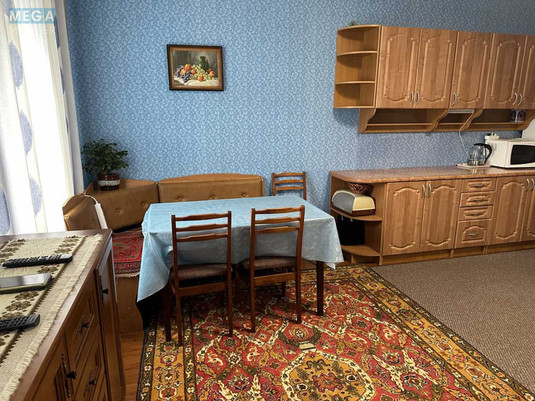 Продаж 2 кімнатної квартири (58/?/?), 3 пов. 4 пов. будинку, <a class="location-link" href="/kiev/" title="Недвижимость Київ">Київ</a>, <a class="location-link" href="/kiev/shevchenkovskij/" title="Недвижимость Шевченківський район">Шевченківський р-н</a>, Кирпоноса вул., 12 (изображение 2)