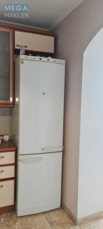 Продаж 3 кімнатної квартири (86/?/7,5), 3 пов. 16 пов. будинку, <a class="location-link" href="/kiev/" title="Недвижимость Київ">Київ</a>, <a class="location-link" href="/kiev/darnickij/" title="Недвижимость Дарницький район">Дарницький р-н</a>, Ревуцького вул., 13 (изображение 6)