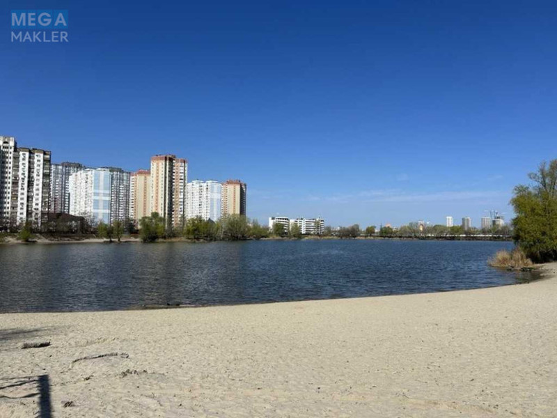 Продаж 3 кімнатної квартири (86/?/7,5), 3 пов. 16 пов. будинку, <a class="location-link" href="/kiev/" title="Недвижимость Київ">Київ</a>, <a class="location-link" href="/kiev/darnickij/" title="Недвижимость Дарницький район">Дарницький р-н</a>, Ревуцького вул., 13 (изображение 23)