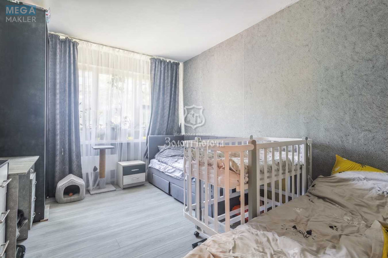 Продаж 3 кімнатної квартири (71/46/6,5), 2 пов. 9 пов. будинку, <a class="location-link" href="/kiev/" title="Недвижимость Київ">Київ</a>, <a class="location-link" href="/kiev/svyatoshinskij/" title="Недвижимость Святошинський район">Святошинський р-н</a>, Академіка Корольова просп., 12г (изображение 6)
