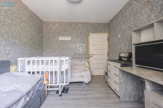 Продаж 3 кімнатної квартири (71/46/6,5), 2 пов. 9 пов. будинку, <a class="location-link" href="/kiev/" title="Недвижимость Київ">Київ</a>, <a class="location-link" href="/kiev/svyatoshinskij/" title="Недвижимость Святошинський район">Святошинський р-н</a>, Академіка Корольова просп., 12г (изображение 7)