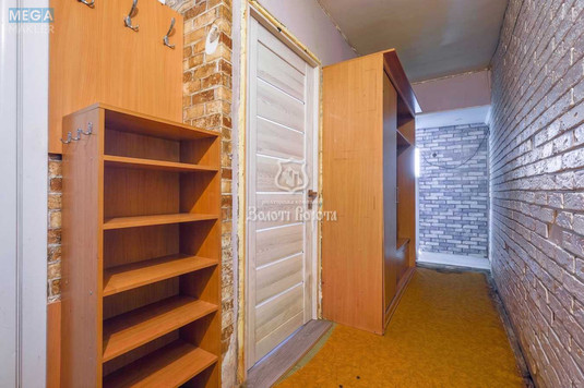 Продаж 3 кімнатної квартири (71/46/6,5), 2 пов. 9 пов. будинку, <a class="location-link" href="/kiev/" title="Недвижимость Київ">Київ</a>, <a class="location-link" href="/kiev/svyatoshinskij/" title="Недвижимость Святошинський район">Святошинський р-н</a>, Академіка Корольова просп., 12г (изображение 15)