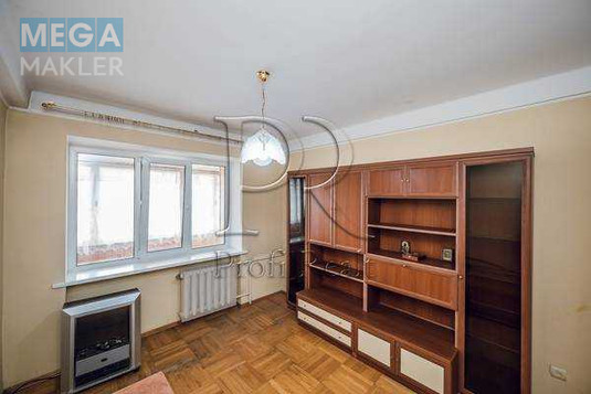 Продаж 3 кімнатної квартири (69/42/7), 9 пов. 9 пов. будинку, <a class="location-link" href="/kiev/" title="Недвижимость Київ">Київ</a>, <a class="location-link" href="/kiev/pecherskij/" title="Недвижимость Печерський район">Печерський р-н</a>, Велика Васильківська вулиця, 102 (изображение 9)