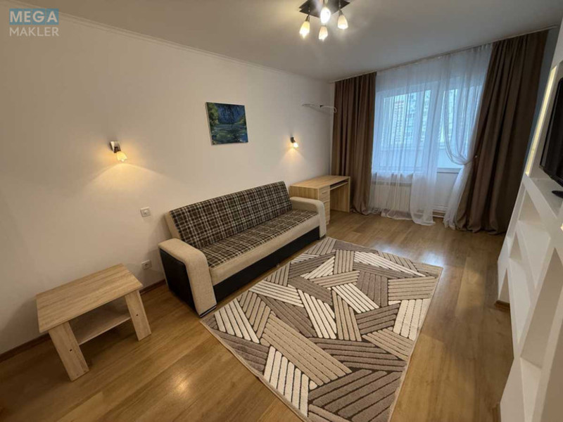 Оренда 3 кімнатної квартири, <a class="location-link" href="/kiev/" title="Недвижимость Київ">Київ</a>, <a class="location-link" href="/kiev/darnickij/" title="Недвижимость Дарницький район">Дарницький р-н</a>, Елизаветы Чавдар ул., 6 (изображение 9)