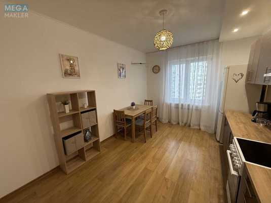Оренда 3 кімнатної квартири, <a class="location-link" href="/kiev/" title="Недвижимость Київ">Київ</a>, <a class="location-link" href="/kiev/darnickij/" title="Недвижимость Дарницький район">Дарницький р-н</a>, Елизаветы Чавдар ул., 6 (изображение 19)