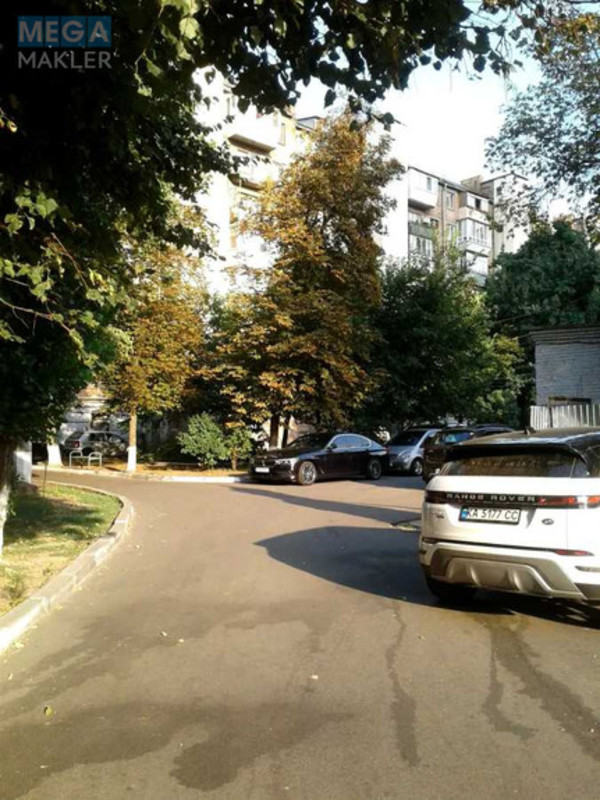Продаж 2 кімнатної квартири (39/23/6,2), 5 пов. 7 пов. будинку, <a class="location-link" href="/kiev/" title="Недвижимость Київ">Київ</a>, <a class="location-link" href="/kiev/goloseevskij/" title="Недвижимость Голосіївський район">Голосіївський р-н</a>, Велика Васильківська вул., 114 (изображение 18)