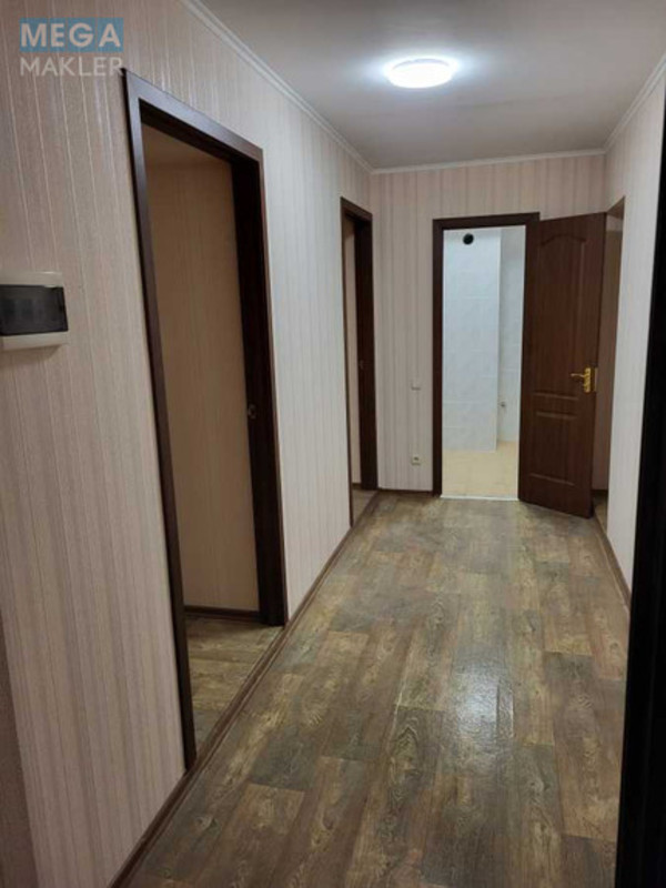 Продаж 2 кімнатної квартири (70/38/14), 12 пов. 12 пов. будинку, <a class="location-link" href="/sofievskaya-borshagovka/" title="Недвижимость Софіївська Борщагівка">Софіївська Борщагівка</a>, боголюбова, 6 (изображение 6)