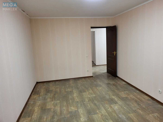 Продаж 2 кімнатної квартири (70/38/14), 12 пов. 12 пов. будинку, <a class="location-link" href="/sofievskaya-borshagovka/" title="Недвижимость Софіївська Борщагівка">Софіївська Борщагівка</a>, боголюбова, 6 (изображение 11)