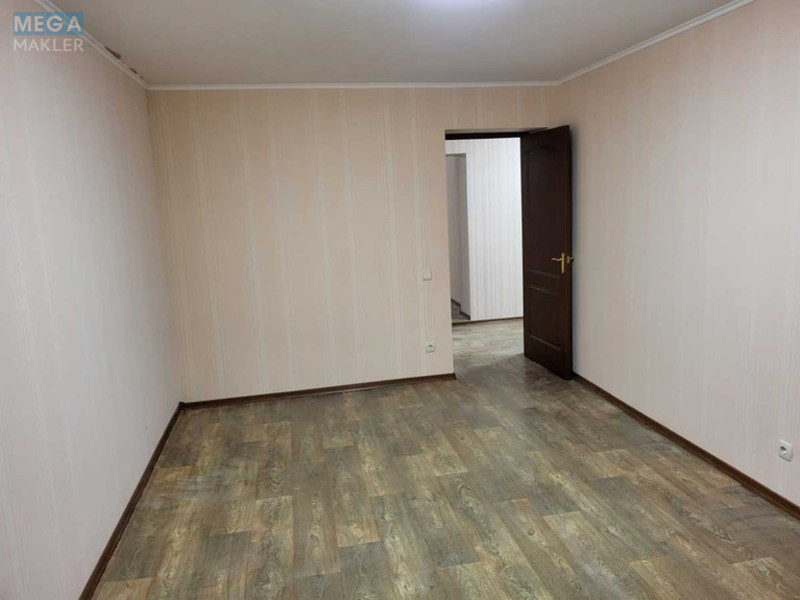 Продаж 2 кімнатної квартири (70/38/14), 12 пов. 12 пов. будинку, <a class="location-link" href="/sofievskaya-borshagovka/" title="Недвижимость Софіївська Борщагівка">Софіївська Борщагівка</a>, боголюбова, 6 (изображение 11)