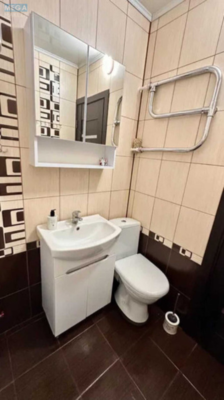 Продаж 3 кімнатної квартири (59/30/7), 2 пов. 5 пов. будинку, <a class="location-link" href="/kiev/" title="Недвижимость Київ">Київ</a>, <a class="location-link" href="/kiev/solomenskij/" title="Недвижимость Солом'янський район">Солом'янський р-н</a>, Вацлава Гавела бульв., 89/25 (изображение 8)