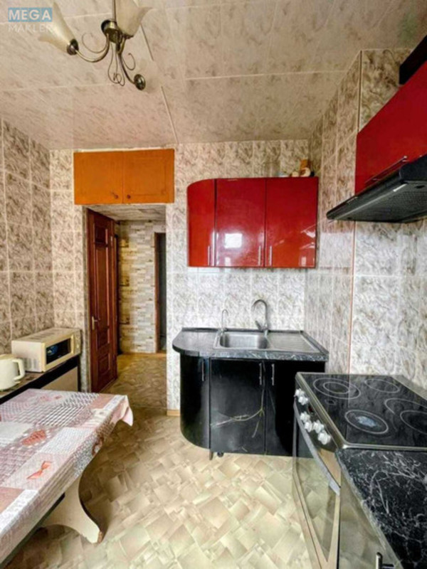 Оренда 3 кімнатної квартири, <a class="location-link" href="/odessa/" title="Недвижимость Одеса">Одеса</a>, <a class="location-link" href="/odessa/suvorovskij/" title="Недвижимость Суворовський район">Суворовський р-н</a>, Князя Владимира Великого, 82 (изображение 4)