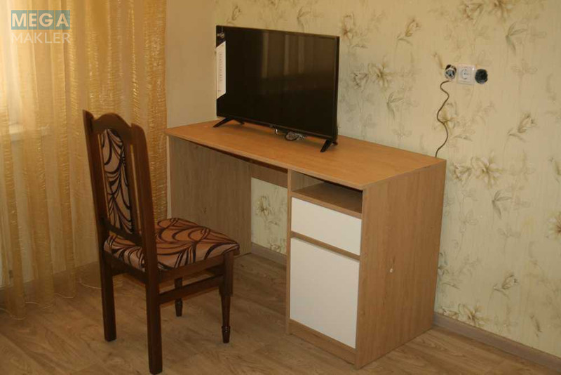 Оренда 1 кімнатної квартири, <a class="location-link" href="/odessa/" title="Недвижимость Одеса">Одеса</a>, <a class="location-link" href="/odessa/kievskij/" title="Недвижимость Київський район">Київський р-н</a>, Радужный, 19/4 (изображение 3)