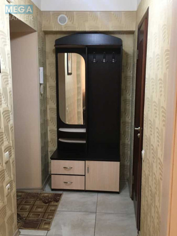 Продаж 2 кімнатної квартири (47/30/7), 3 пов. 9 пов. будинку, <a class="location-link" href="/kiev/" title="Недвижимость Київ">Київ</a>, <a class="location-link" href="/kiev/shevchenkovskij/" title="Недвижимость Шевченківський район">Шевченківський р-н</a>, Берестейский просп., 20 (изображение 17)