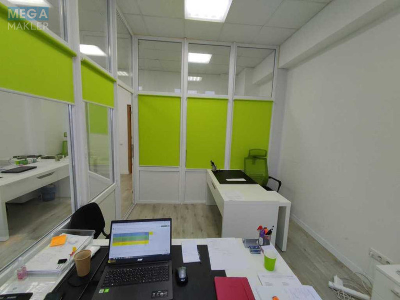 Оренда комерційної нерухомості, 35&nbsp;кв.м, под офис, <a class="location-link" href="/kiev/" title="Недвижимость Київ">Київ</a>, <a class="location-link" href="/kiev/dneprovskij/" title="Недвижимость Дніпровський район">Дніпровський р-н</a>, Евгения Сверстюка ул., 11ж (изображение 7)