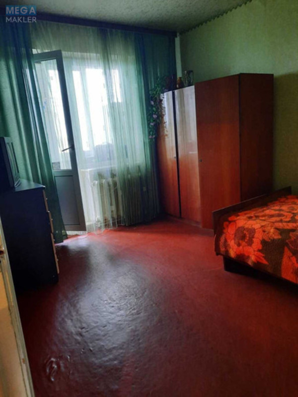 Продаж 4 кімнатної квартири (80/?/10), 5 пов. 5 пов. будинку, <a class="location-link" href="/dymer/" title="Недвижимость Дімер">Димер</a>, Покровская (изображение 6)