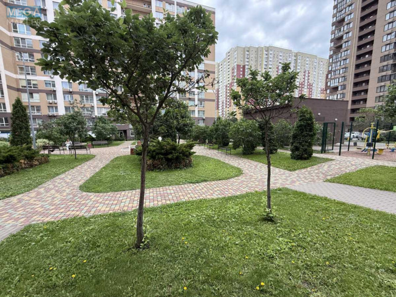 Оренда 2 кімнатної квартири, <a class="location-link" href="/kiev/" title="Недвижимость Київ">Київ</a>, <a class="location-link" href="/kiev/podolskij/" title="Недвижимость Подільський район">Подільський р-н</a>, Европейского Союза просп., 41Е (изображение 23)