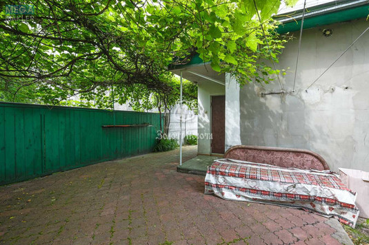 Продаж дома, 1&nbsp; поверх, 55,10&nbsp;кв.м, 2&nbsp;кімнати, ділянка 4,11&nbsp;сотки, <a class="location-link" href="/kiev/" title="Недвижимость Київ">Київ</a>, <a class="location-link" href="/kiev/svyatoshinskij/" title="Недвижимость Святошинський район">Святошинський р-н</a>, Соснова вул., 18 (изображение 2)