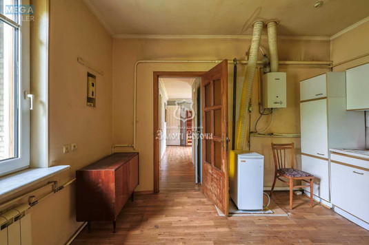 Продаж дома, 1&nbsp; поверх, 55,10&nbsp;кв.м, 2&nbsp;кімнати, ділянка 4,11&nbsp;сотки, <a class="location-link" href="/kiev/" title="Недвижимость Київ">Київ</a>, <a class="location-link" href="/kiev/svyatoshinskij/" title="Недвижимость Святошинський район">Святошинський р-н</a>, Соснова вул., 18 (изображение 12)