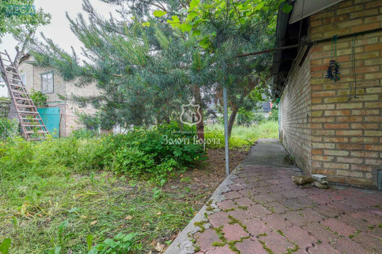 Продаж дома, 1&nbsp; поверх, 55,10&nbsp;кв.м, 2&nbsp;кімнати, ділянка 4,11&nbsp;сотки, <a class="location-link" href="/kiev/" title="Недвижимость Київ">Київ</a>, <a class="location-link" href="/kiev/svyatoshinskij/" title="Недвижимость Святошинський район">Святошинський р-н</a>, Соснова вул., 18 (изображение 18)