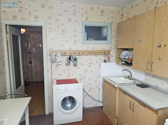 Продаж 1 кімнатної квартири (40/20/8), 6 пов. 9 пов. будинку, <a class="location-link" href="/boyarka/" title="Недвижимость Боярка">Боярка</a>, Білогородська, 45 (изображение 2)
