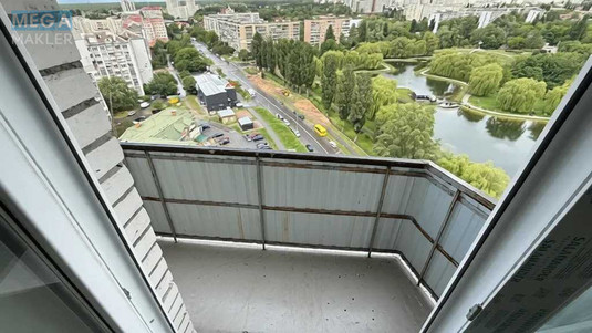 Продаж 2 кімнатної квартири (103/30/26), 16 пов. 18 пов. будинку, <a class="location-link" href="/brovary/" title="Недвижимость Бровари">Бровари</a>, Грушевського, 7 (изображение 5)