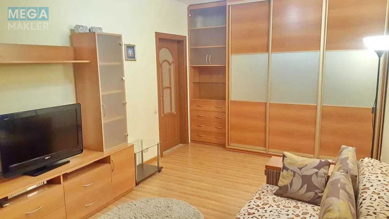 Оренда 1 кімнатної квартири, <a class="location-link" href="/kiev/" title="Недвижимость Київ">Київ</a>, <a class="location-link" href="/kiev/solomenskij/" title="Недвижимость Солом'янський район">Солом'янський р-н</a>, Машиностроительная ул., 21а (изображение 2)